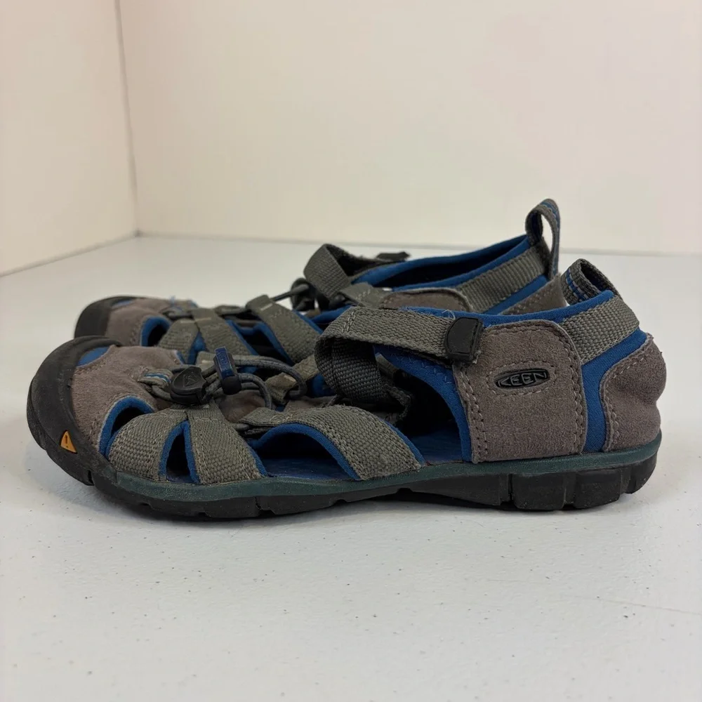 Keen Newport H2 Sandals Shoes Big Kid size 3 Outdoor Nature Shoe Gray Blue beach - Picture 3 of 5
